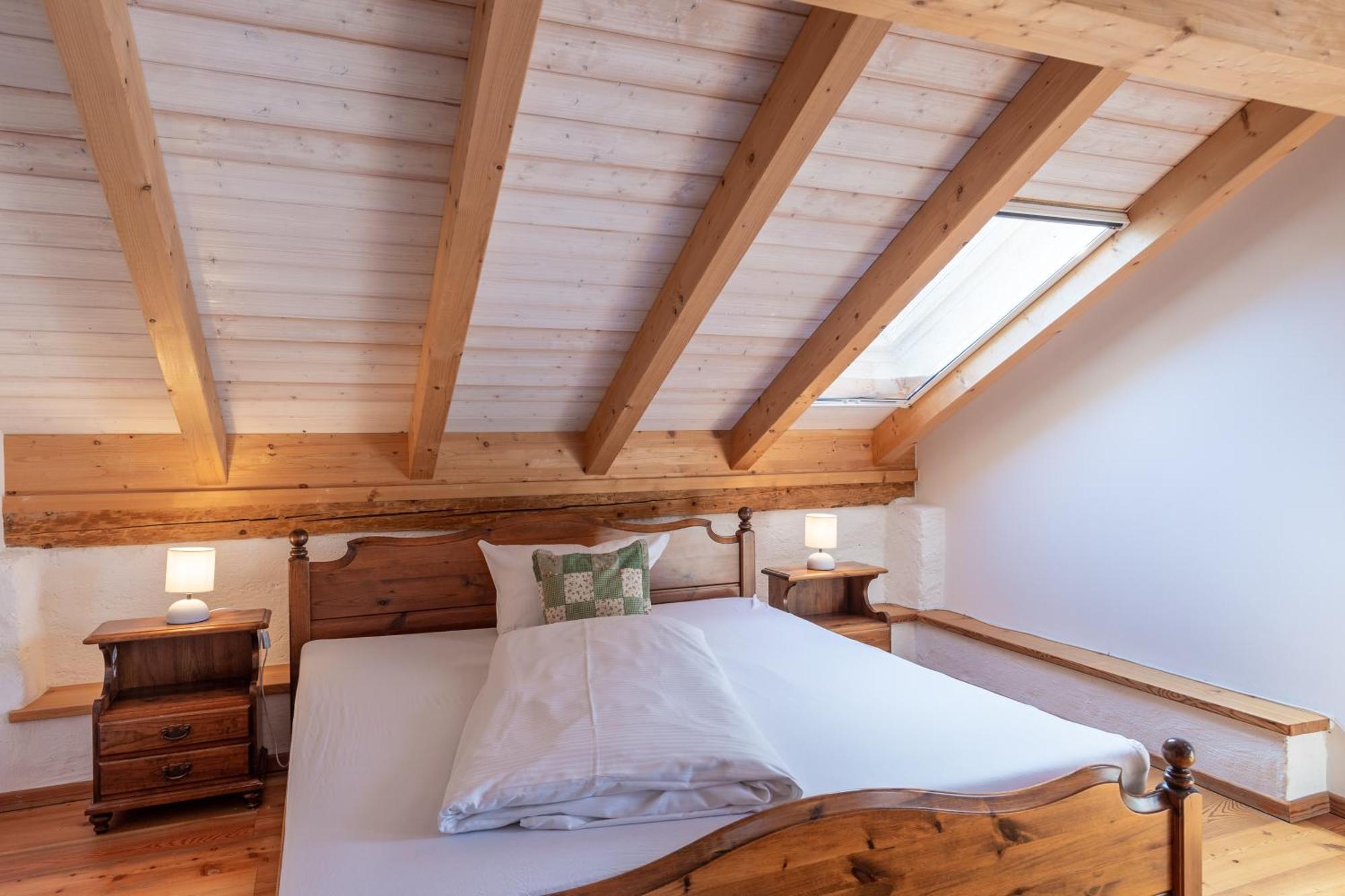 Appartement Schlossgaststatte Hohenberg à Seeshaupt Extérieur photo