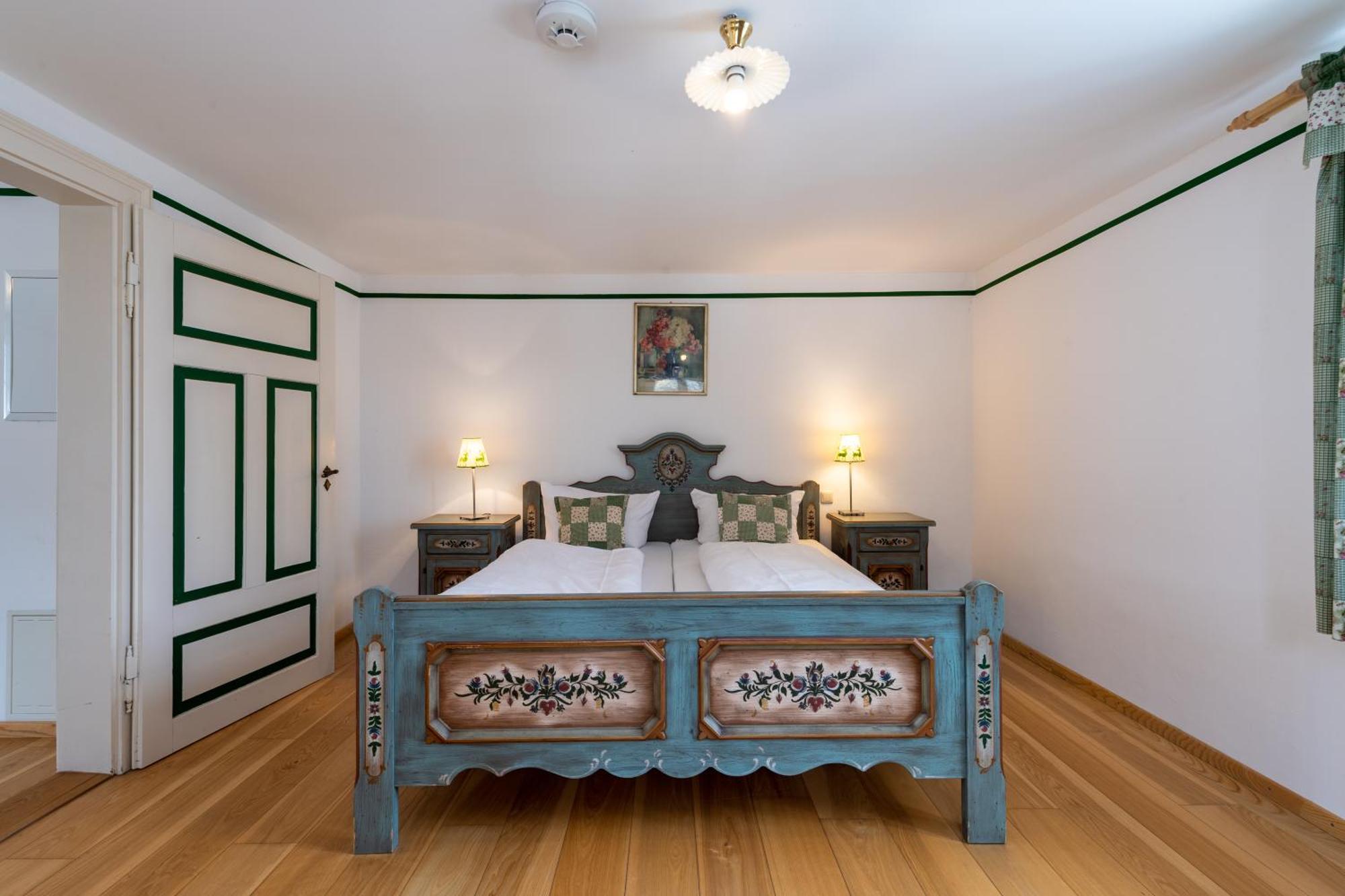 Appartement Schlossgaststatte Hohenberg à Seeshaupt Extérieur photo