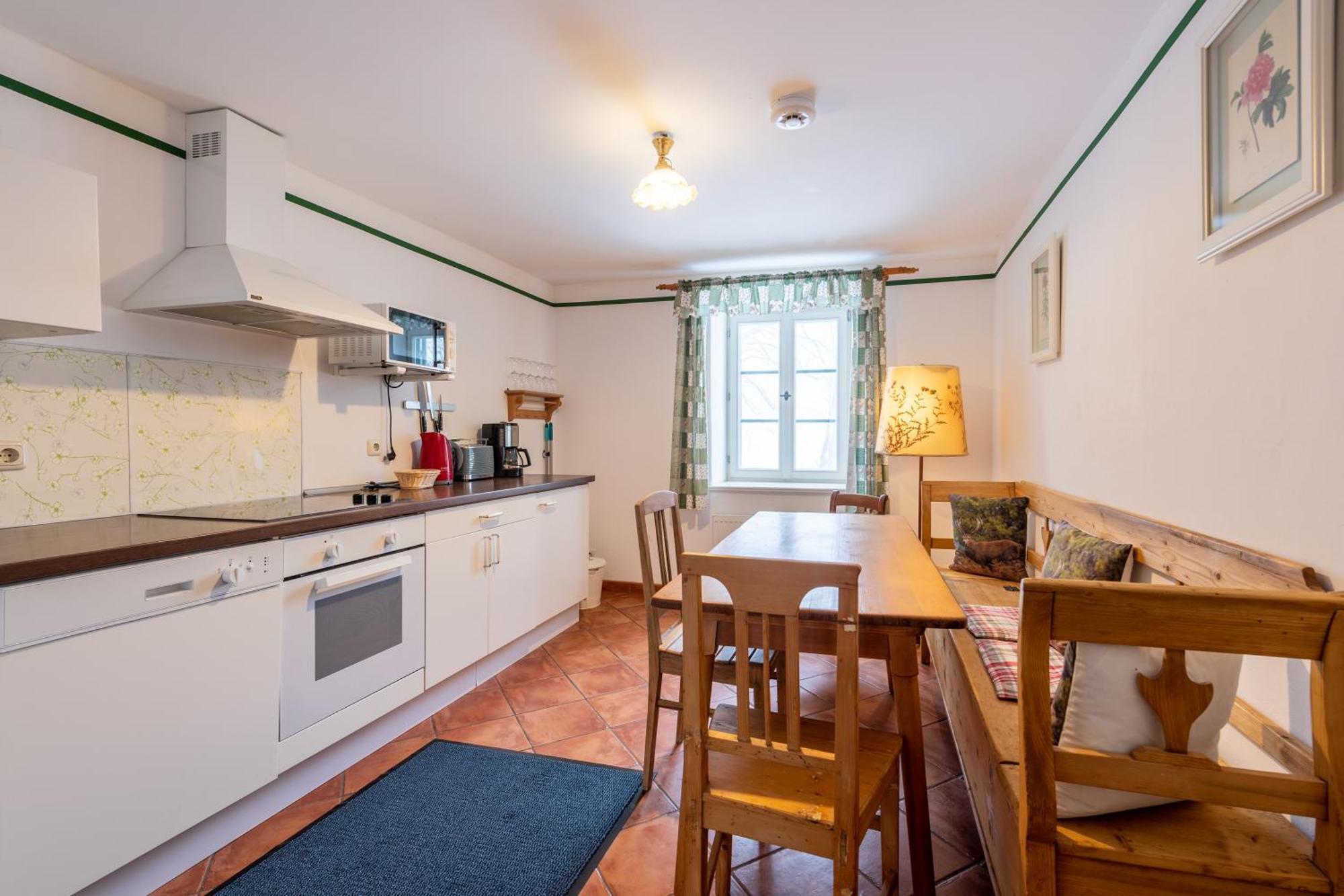 Appartement Schlossgaststatte Hohenberg à Seeshaupt Extérieur photo